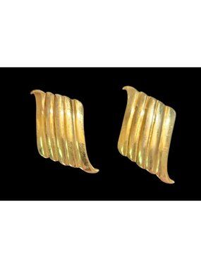 Robin Kahn 1980s Chunky Gold Tone Clip-On Earrings